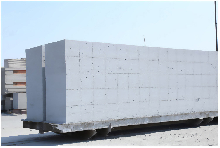 龙里加气块 加气砌块 轻质砖气孔结构及其影响因素